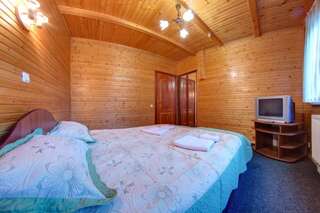 Мини-отель Sofia Forest Club Яремче Полулюкс-1